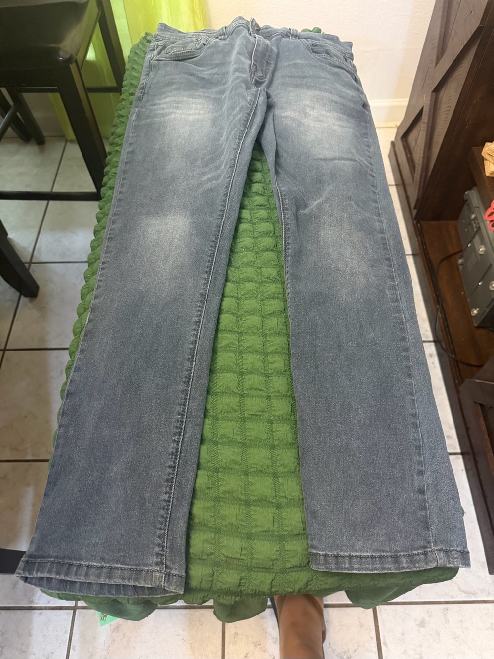 Steve Madden Men's Faded Gray Straight-Leg Jeans